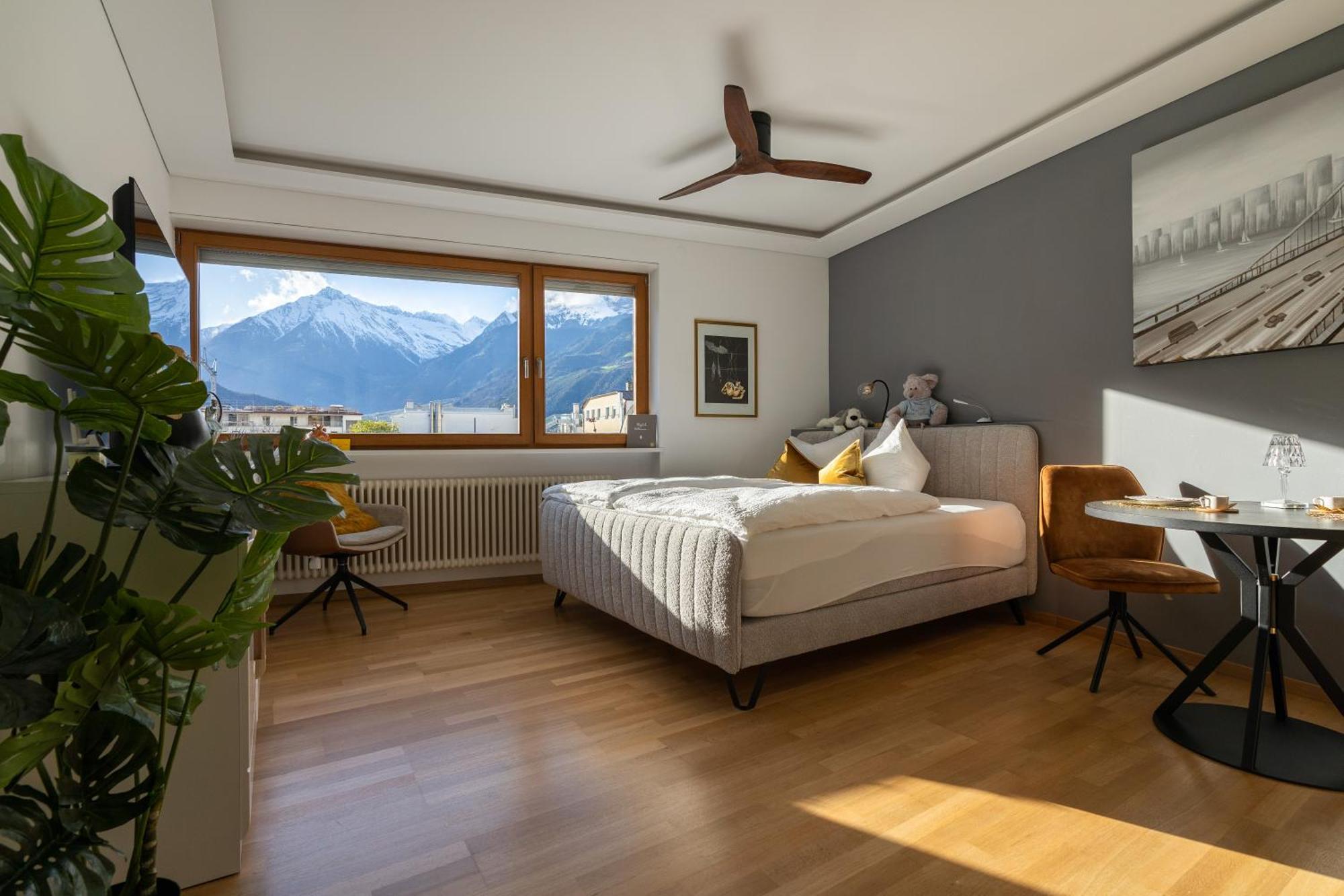 Ausblick Kleinjuwel Mit Panoramablick + Garage Apartment Merano Exterior foto